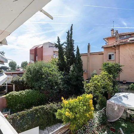 Pretty Swimming Pool And Sea Apartament *